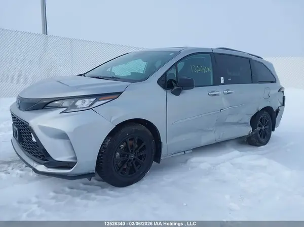 5TDGRKEC4SS225394 2025 TOYOTA SIENNA - Image 2