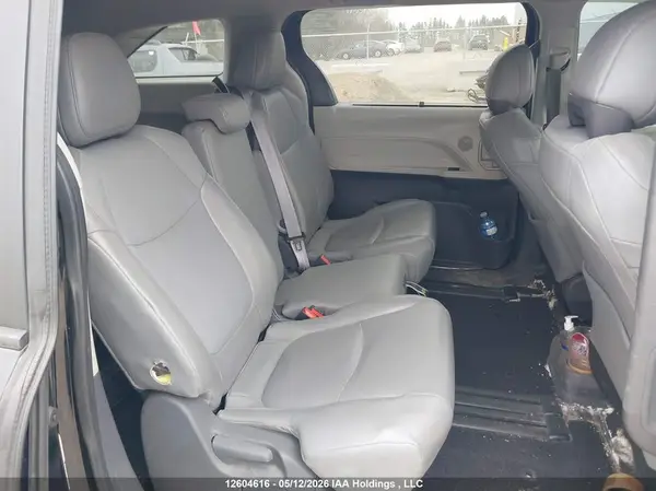 5TDGRKEC5MS028060 2021 TOYOTA SIENNA - Image 8