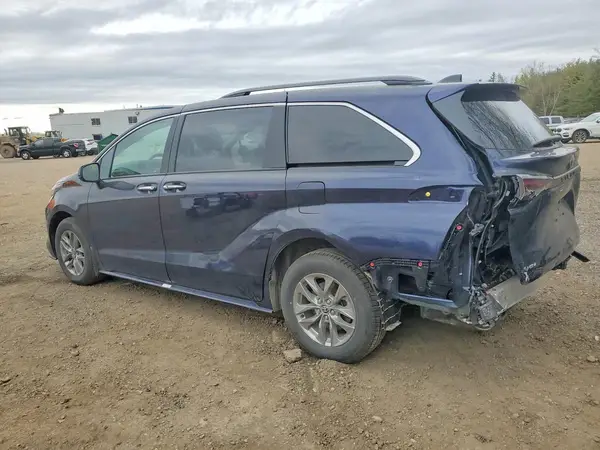 5TDGRKEC5TS291356 2026 TOYOTA SIENNA - Image 2