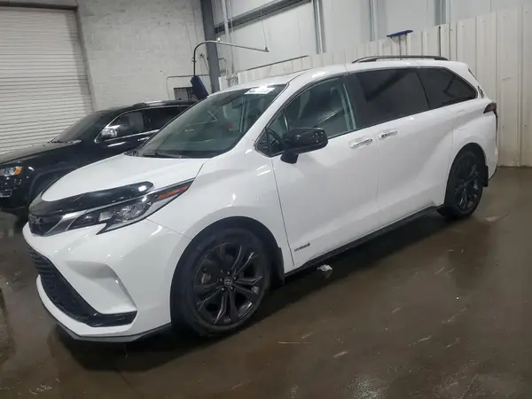 5TDGRKEC6MS050181 2021 TOYOTA SIENNA - Image 1