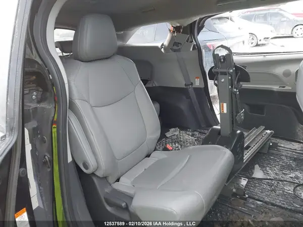 5TDGRKEC6NS083358 2022 TOYOTA SIENNA - Image 8