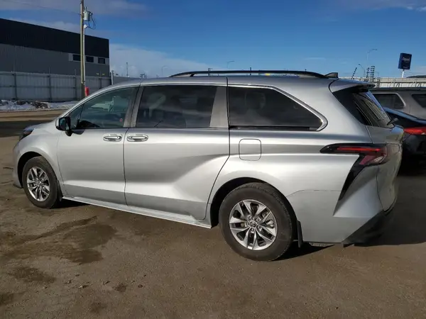 5TDGRKEC7RS197259 2024 TOYOTA SIENNA - Image 2