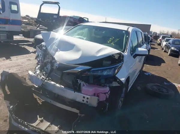5TDGRKEC8RS204994 2024 TOYOTA SIENNA - Image 2