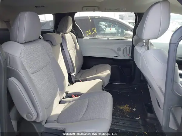 5TDGRKEC8SS260553 2025 TOYOTA SIENNA - Image 8