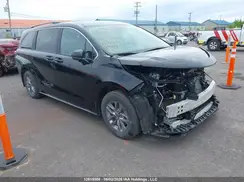 5TDGRKEC9SS274445 2025 TOYOTA SIENNA