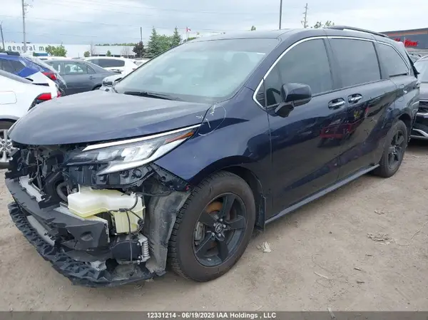 5TDGRKECXPS143533 2023 TOYOTA SIENNA - Image 2