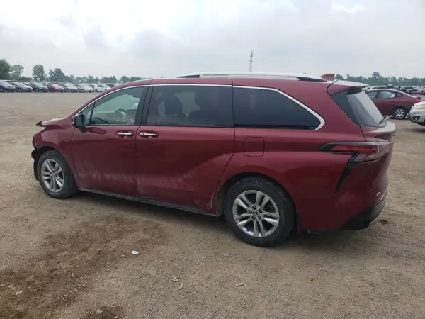 5TDGSKFC0NS067689 2022 TOYOTA SIENNA - Image 2