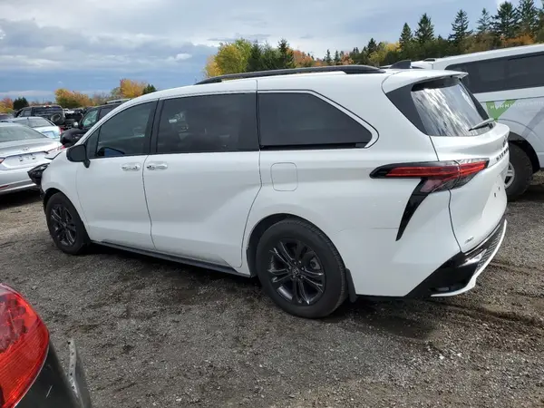 5TDGSKFC0RS118467 2024 TOYOTA SIENNA - Image 2