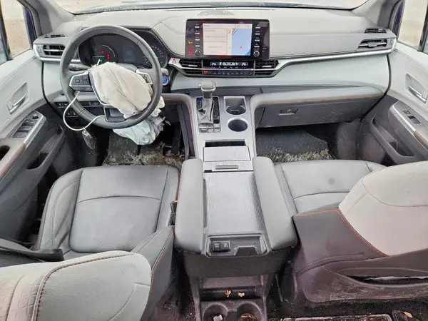 5TDGSKFC0RS120851 2024 TOYOTA SIENNA - Image 8