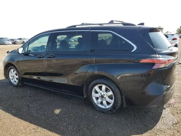 5TDGSKFC3NS059022 2022 TOYOTA SIENNA - Image 2