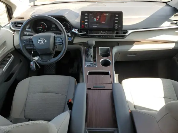 5TDGSKFC3NS059022 2022 TOYOTA SIENNA - Image 8