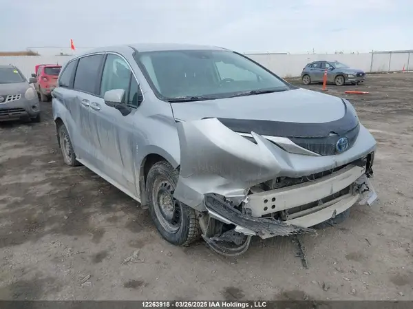 5TDGSKFC4MS005906 2021 TOYOTA SIENNA - Image 1