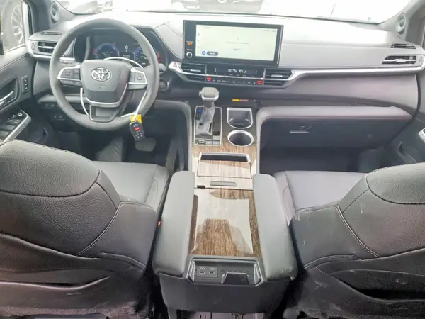 5TDGSKFC4SS222577 2025 TOYOTA SIENNA - Image 8