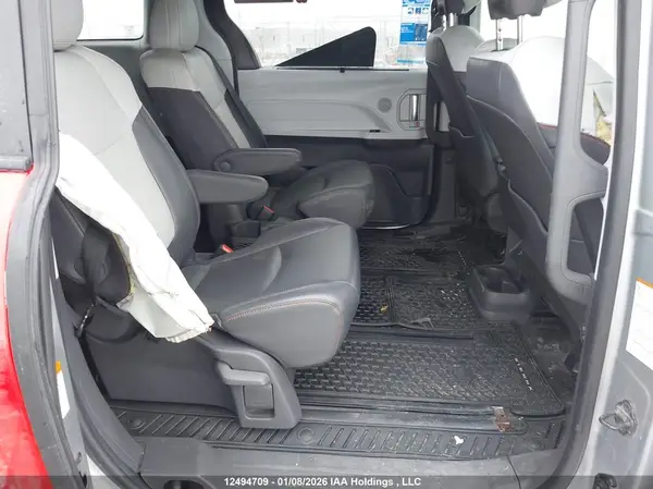 5TDGSKFC7MS033389 2021 TOYOTA SIENNA - Image 8