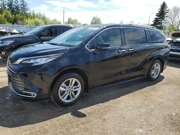 5TDGSKFC7RS142863 2024 TOYOTA SIENNA - Image 1
