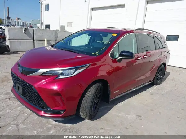 5TDGSKFC8MS023535 2021 TOYOTA SIENNA - Image 2