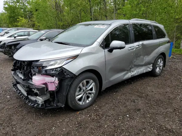 5TDGSKFC8SS157829 2025 TOYOTA SIENNA - Image 1