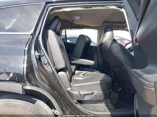 5TDGZRAH0LS018366 2020 TOYOTA HIGHLANDER - Image 8