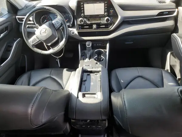 5TDGZRAH0LS501713 2020 TOYOTA HIGHLANDER - Image 8