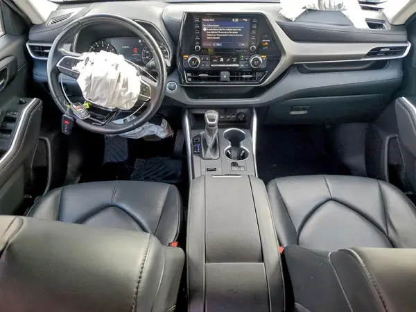 5TDGZRAH0LS503090 2020 TOYOTA HIGHLANDER - Image 8