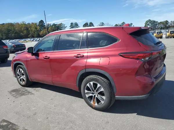 5TDGZRAH0LS509830 2020 TOYOTA HIGHLANDER - Image 2