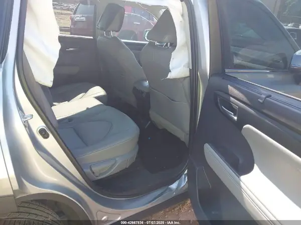 5TDGZRAH0LS514140 2020 TOYOTA HIGHLANDER - Image 8