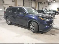 5TDGZRAH0MS031961 2021 TOYOTA HIGHLANDER