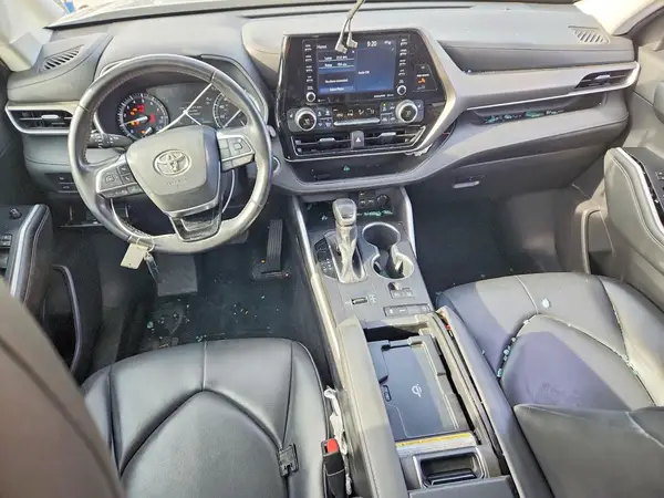 5TDGZRAH0MS063728 2021 TOYOTA HIGHLANDER - Image 8