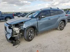 5TDGZRAH0MS088080 2021 TOYOTA HIGHLANDER