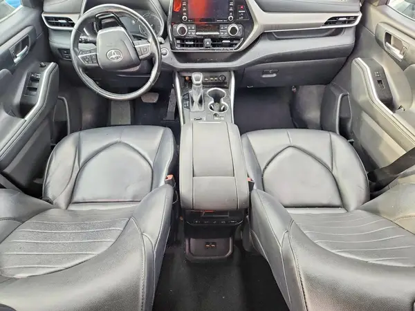 5TDGZRAH0MS516083 2021 TOYOTA HIGHLANDER - Image 8