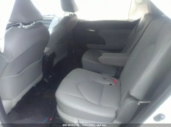 5TDGZRAH0MS528475 2021 TOYOTA HIGHLANDER - Image 8