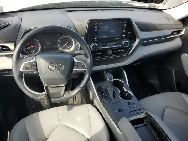 5TDGZRAH0NS091479 2022 TOYOTA HIGHLANDER - Image 8