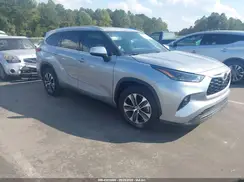 5TDGZRAH0NS092034 2022 TOYOTA HIGHLANDER
