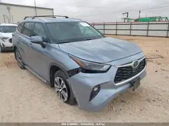 5TDGZRAH0NS104926 2022 TOYOTA HIGHLANDER