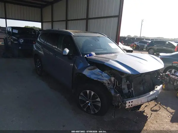 5TDGZRAH0NS112637 2022 TOYOTA HIGHLANDER - Image 1