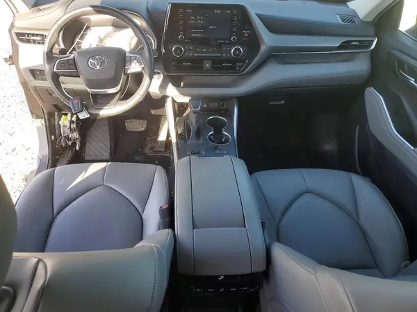 5TDGZRAH0NS129230 2022 TOYOTA HIGHLANDER - Image 8
