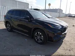 5TDGZRAH0NS130152 2022 TOYOTA HIGHLANDER