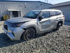 5TDGZRAH0NS131415 2022 TOYOTA HIGHLANDER