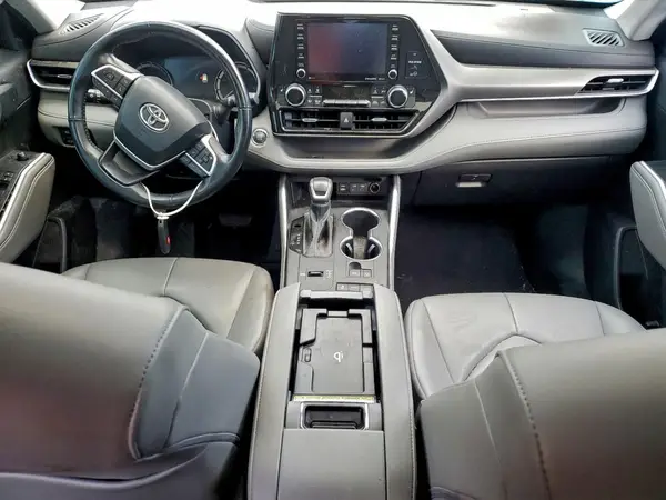5TDGZRAH0NS131415 2022 TOYOTA HIGHLANDER - Image 8