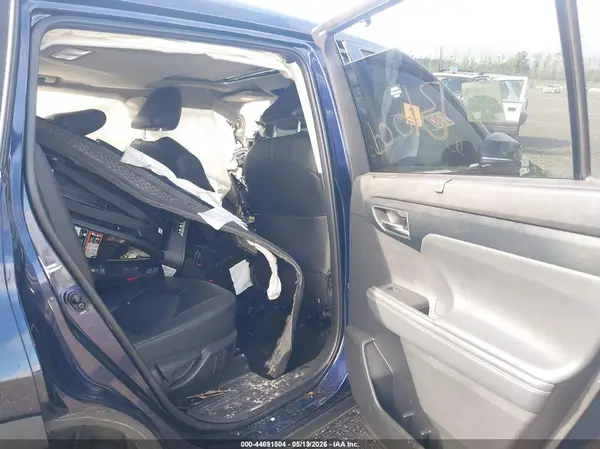 5TDGZRAH0NS541616 2022 TOYOTA HIGHLANDER - Image 8