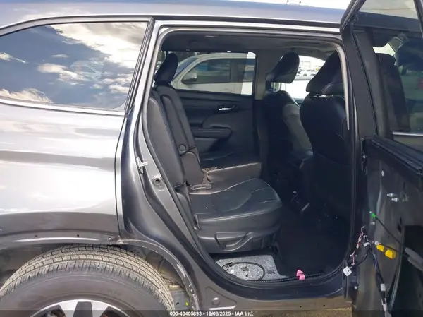 5TDGZRAH0NS545102 2022 TOYOTA HIGHLANDER - Image 8