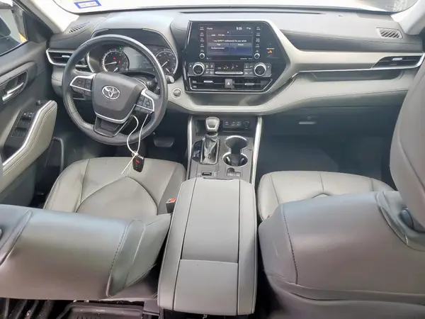 5TDGZRAH0NS547948 2022 TOYOTA HIGHLANDER - Image 8