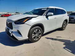 5TDGZRAH0NS550137 2022 TOYOTA HIGHLANDER