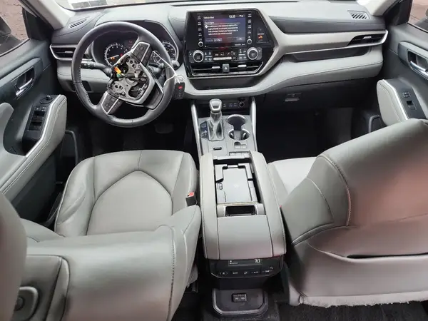 5TDGZRAH0NS552566 2022 TOYOTA HIGHLANDER - Image 8