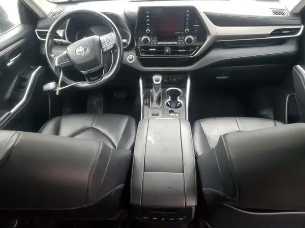 5TDGZRAH1LS010227 2020 TOYOTA HIGHLANDER - Image 8