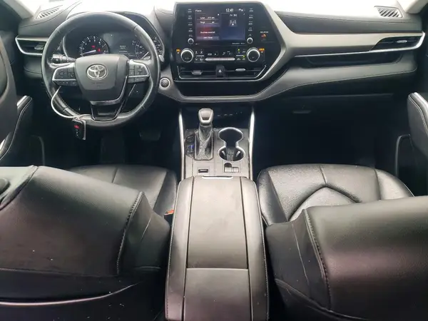 5TDGZRAH1MS051507 2021 TOYOTA HIGHLANDER - Image 8