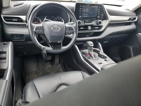 5TDGZRAH1MS064872 2021 TOYOTA HIGHLANDER - Image 8