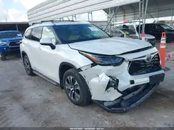 5TDGZRAH1MS078741 2021 TOYOTA HIGHLANDER