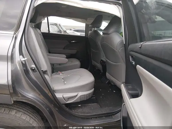 5TDGZRAH1MS081798 2021 TOYOTA HIGHLANDER - Image 8