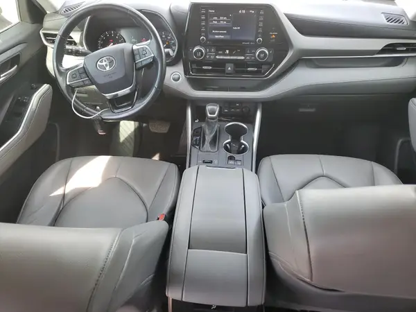 5TDGZRAH1MS521485 2021 TOYOTA HIGHLANDER - Image 8